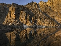 Park Narodowy Gór Skalistych, Jezioro Chasm Lake, Stany Zjednoczone, Stan Kolorado, Góry