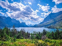 Montana, Stany Zjednoczone, Chmury, Jezioro, Saint Mary Lake, Góry, Park Narodowy Glacier, Drzewa