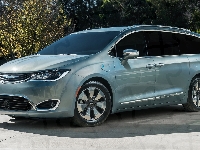 Chrysler Pacifica, Hybryda