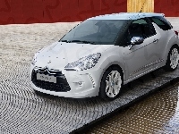 Citroen DS3, Biały, Reflektory