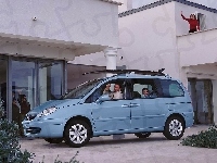 Citroen C8