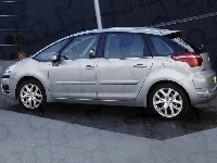 Citroen C4 Picasso, Reklama