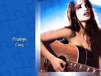 Penelope Cruz, Gitara