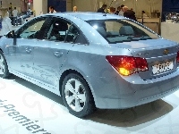 Chevrolet Cruze, Premiera