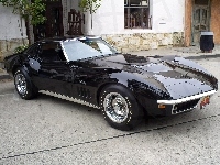 Czarna Corvette C3 Stingray