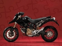 Czarne, Ducati Hypermotard 1100