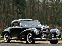 Czarny, Mercedes Benz 300S