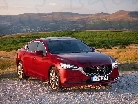 Góry, Mazda 6, Czerwona