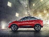 2017, Tata Nexon, Czerwony