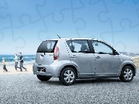 Daihatsu Sirion, Reklama, Plaża