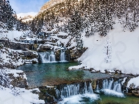 Park Narodowy Ordesa y Monte Perdido, Hiszpania, Dolina Ordesy, Zima, Kaskada, Arazas Rio, Drzewa, Rzeka