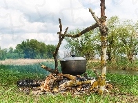 Drzewa, Biwakowe, Rzeka, Łąka, Ognisko