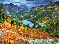 Drzewa, Góry, Jezioro, Chmury