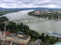 Dunaj, Most, Maria Valeria, Węgry