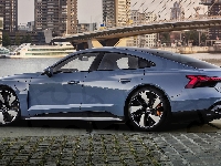 Audi e-Tron GT, Bok