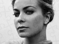 Carmen Electra, twarz