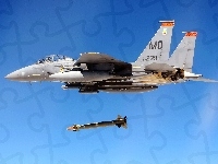 F-15E Strike Eagle, Odrzutowiec, Rakieta