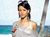Fenty, Rihanna, Robyn