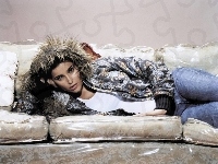 Nelly Furtado, Sofa