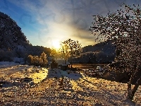 Góry, Wieś, Zachód słońca, Domek, Zima