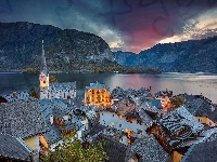 Hallstatt, Kościół, Alpy Salzburskie, Domy, Austria, Jezioro Hallstättersee, Góry