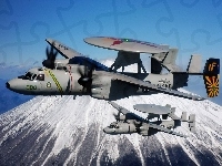 Grumman E-2 Hawkeye, Radar