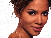 twarz, Halle Berry