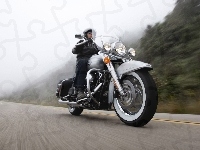 Droga, Harley Davidson Road King Classic, Test