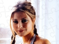 buźka, Holly Valance