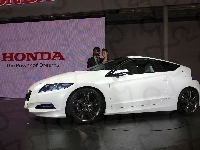 Honda CR-Z, Debiut, Japonia