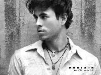 Enrique Iglesias, Naszyjniki