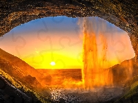 Skały, Seljalandsfoss, Wodospad, Islandia, Zachód słońca