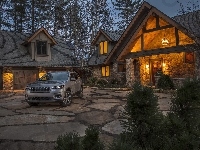 Jeep Cherokee Limited, Dom