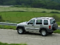 Srebrny, Jeep Liberty