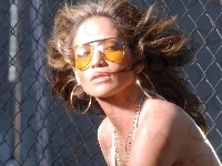 Jennifer Lopez, żółte Okulary
