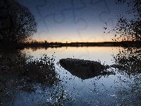 Drzewa, Jezioro, Zmrok