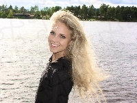 Jezioro, Emilie Marie Nareng, Uśmiech, Las