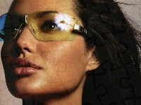 Angelina Jolie, okulary