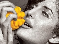 Katrina Kaif, Twarz