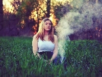 Blondynka, Kobieta, Dym