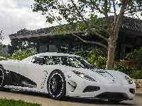 Supersamochód Koenigsegg Agera R, 2012