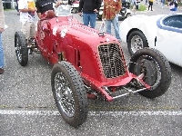 Maserati, koła znaczek