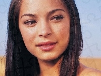 Kristin Kreuk, Namiętny Uśmiech