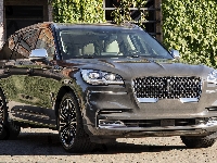 Lincoln Aviator Black Label