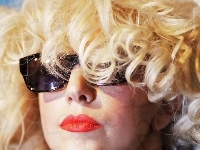 Gaga, Lady, Piosenkarka