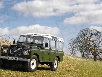 Land Rover Defender, Terenówka