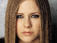 Avril Lavigne, Buzia