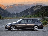 Czarny, Lexus LS