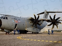 Lotnisko, Airbus A400M, Śmigła