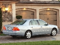 Lexus LS 430